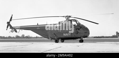 United States Navy - Sikorsky HO4S-3 138592 (msn 55688) geliefert an die US Navy am 9. April 1954. In das zivile Register AS N607X, gestrichen am 19. November 1980. Stockfoto