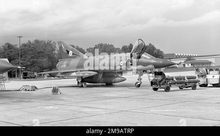 Royal Australian Air Force - Dassault Mirage IIIO(A) A3-83, Staffel Nr. 3, in der RAAF Butterworth in Malaysia stationiert, regelmäßig nach Tengah abkommandiert um 1975, Stockfoto