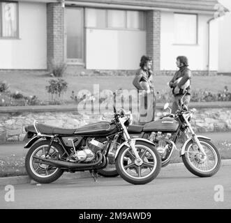 Kawasaki 500 und Z 650 Motorräder. Stockfoto