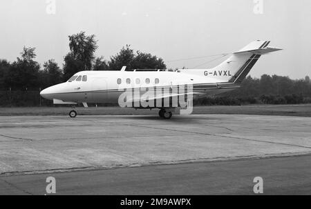 Hawker Siddeley HS-125-3B G-AVXL (msn 25145) von Hawker Siddeley Aviation Ltd., am 21. September auf der SBAC Farnborough Air Show vom 16-22. September 1968. Stockfoto