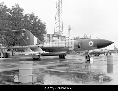 Royal Air Force - Gloster Javelin F(AW).9 XH905 'L' (msn ), Staffel Nr. 11, bei der RAF Leuchars am 17. September 1966. Stockfoto