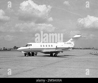 Hawker Siddeley HS.125-3B/RA G-AVRG (msn 25144) von Shell Aviation am Flughafen London Heathrow. Stockfoto