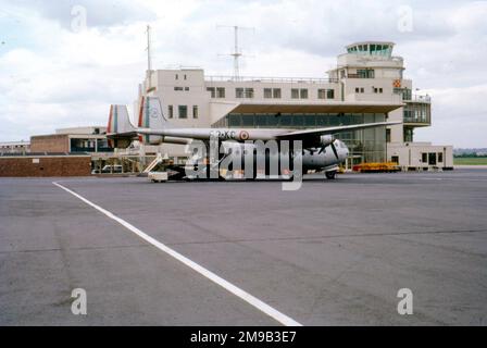 Armee de l'Air - Nord 2501 Noratlas 62-KC (msn 078), von Escadron de Transport 2-62 Anjou, am Flughafen Birmingham-Elmdon. Stockfoto