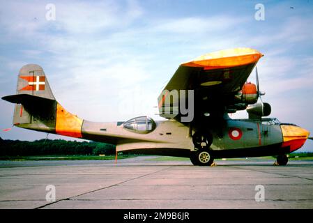 Flyvevabnet - Canadian Vickers OA-10A Catalina L-866 (msn CV402, ex 44-33915), in RAF Cosford nach Lieferung an das RAF Museum ca. Oktober 1973. (Flyvevabnet - Royal Danish Air Force). Stockfoto