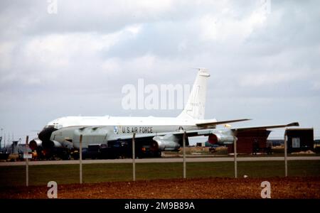 United States Air Force (USAF) - Boeing RC-135U Stratotanker 64-14849 (MSN 18789). Umgebaut zu RC-135U „Combat Sent 2“ Intelligence Collecting Aircraft, mit dem 45. RS / 55. Flügel, mit Sitz in Offutt AFB, Nebraska. Stockfoto