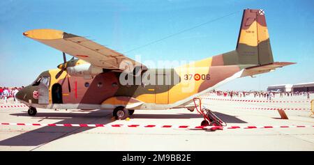 Ejercito del Aire - CASA C.212 Aviocar T.12B-22 / 37-06 (msn C212-A1-16-30), auf einer Flugschau in Spanien am 14. September 1996. (Ejercito del Aire - Spanische Luftwaffe). Stockfoto