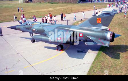 Armee de l'Air - Dassault Mirage F1CT 257 / 30-SD (msn 257), EC 1/30 'Elsass', am Luftwaffenstützpunkt Nordholz für eine Luftausstellung am 18. August 1996. (Armee de l'Air - Französische Luftwaffe). Stockfoto