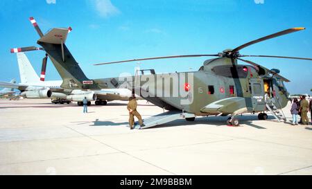 Aeronautica Militare - Breda-Nardi NH-500E MM81294 / 72-31 (msn 232), von GEA 72 Stormo, am Luftwaffenstützpunkt Pratica-di-Mare am 28. März 1998. (Aeronautica Militare - Italienische Luftwaffe) Stockfoto