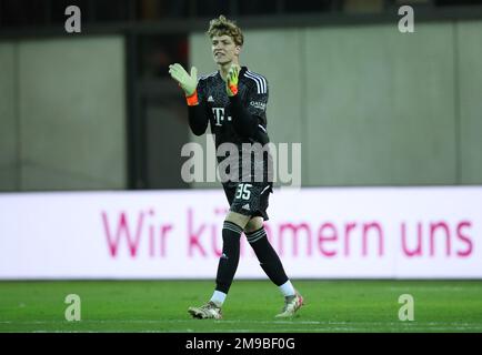 Johannes Schenk Torwart FC Bayern München FC Bayern München vs Red Bull Salzburg Fussball Bundesliga Saison 2022/23 Testspiel 13.01.2023 FC Bayern München Campus © diebilderwelt / Alamy Stock Stockfoto