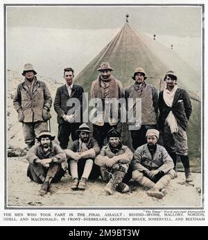 Das 1924 Everest Expedition Team in ihrem Lager. Die Bilder sind in der hinteren Reihe, von links nach rechts: Irvine, Mallory, Norton, Odell und MacDonald. Erste Reihe, von links nach rechts: Shebbeare, Geoffrey Bruce, Somervell und Beetham. Stockfoto