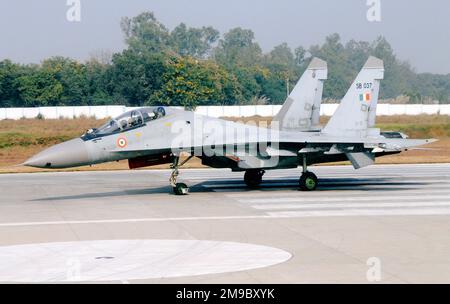 Indische Luftwaffe - Sukhoi Su-30MKI SB037 von Geschwader Nr.102 "Trisonics". Stockfoto