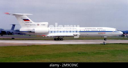 Russische Luftwaffe Tupolev TU-154M RA-85655 (msn 89A798), im Y.A.Gagarin Cosmonaut Training Center. Stockfoto