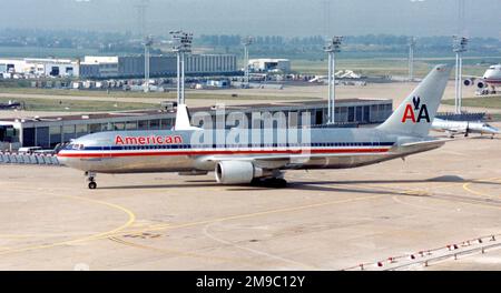 Boeing 767-200ER „Luxury Liner“ von American Airlines Stockfoto