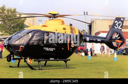 Royal Air Force - Airbus Helicopters Juno HT.1 ZM532 (msn 2045, EC135T3) der Defence Helicopter Flying School, auf der RAF Cosford Airshow, on10. Juni 2018. Stockfoto