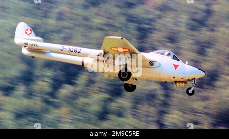 De Havilland DH.100 Vampire FB.6 HB-RVE (msn 636, ex Swiss AF J-1082) Stockfoto