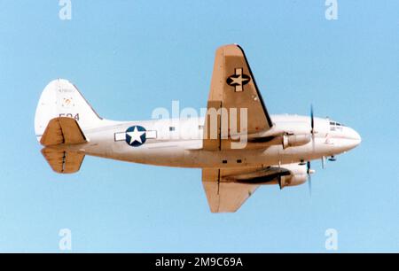 Curtiss C-46F-1-CU Commando N53594 „China Doll“ (MSN 22486, ex 44-78663), der Konföderierten Luftwaffe, am Midland Airport am 8-10. Oktober 1992. Stockfoto