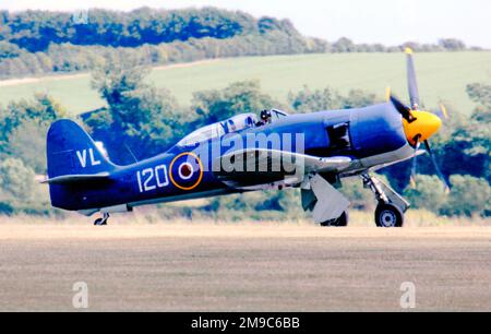 Hawker Sea Fury T.20 G-RNHF / VX281 des Royal Navy Historic Flight. Stockfoto