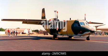 Fuerza Aerea Espanola - CASA C-212-100 Aviocar T.12B-65 - 74-80 (msn ABI-4-127), auf der Mildenhall Air Fete am 27. Mai 1989 (Fuerza Aerea Espanola - Spanische Luftwaffe). Stockfoto