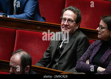 Paris, Frankreich. 17. Januar 2023. Gilles Legendre während einer Fragestunde an die Regierung auf der Pariser Nationalversammlung am 17. Januar 2023. Kredit: Victor Joly/Alamy Live News Stockfoto