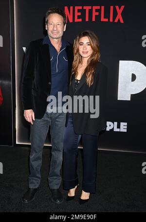 Westwood, USA. 17. Januar 2023. David Duchovny und Monique Pendleberry kommen am 17. Januar 2023 auf Netflix's Los Angeles Premiere von „You People“ im Regency Village Theatre in Westwood, Kalifornien, an. © Tammie Arroyo/AFF-USA.com Guthaben: AFF/Alamy Live News Stockfoto