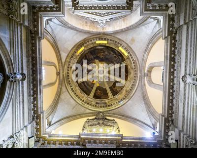 Decke in der Kapelle Santa Lucia - Kathedrale von Syrakus, Sizilien, Italien Stockfoto