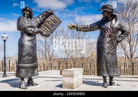 Women are Persons Monument auf Parliament Hill, Ottawa, Ontario, Kanada Stockfoto