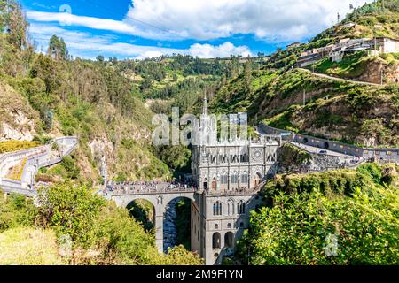 Kolumbien - 9. Oktober 2022: National Shrine Basilica of Our Lady of Las Lajas Stockfoto