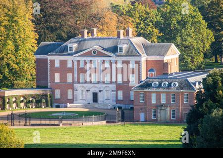 Chevening House in der Nähe von Sevenoaks in Kent. Sitz des britischen Staatssekretärs für auswärtige Angelegenheiten und Commonwealth-Angelegenheiten und/oder anderer Regierungsmitglieder. Stockfoto