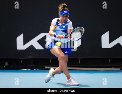 Lesia Tsurenko von der Ukraine im Kampf gegen Karolina Muchova der Tschechischen Republik während der ersten Runde des Tennisturniers der Australian Open 2023 am 16. Januar 2023 in Melbourne, Australien - Foto: Rob Prange/DPPI/LiveMedia Stockfoto