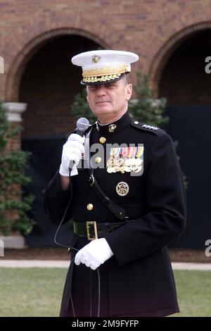 010330-M-4122I-022. Basis: Marine Barracks 8. und I Bundesstaat: District of Columbia (DC) Land: Vereinigte Staaten von Amerika (USA) Stockfoto