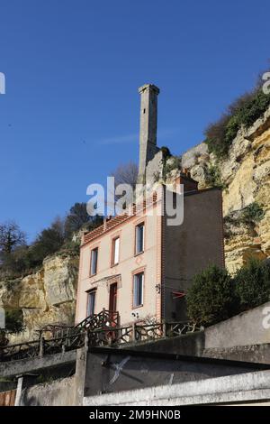 House und La Lanterne Tower Rocheckorbon France Januar 2023 Stockfoto