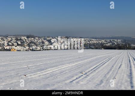 Blick in den Heckengaeu bei Weissach im Winter Stockfoto