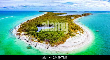 Luftaufnahme der Insel auf dem Meer im Cayo Costa State Park, Captiva, Florida, USA Stockfoto