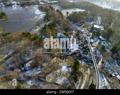 Schneebedeckte Alton Towers Luftdrohne Beautify Fotos Vom Freizeitpark Stockfoto