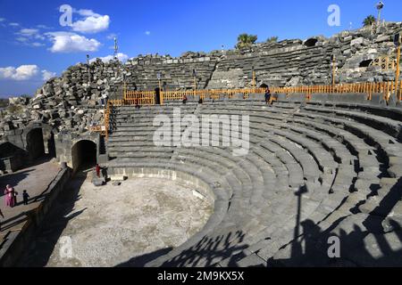 Blick auf das Westtheater von Umm Qais, Jordanien, Naher Osten Stockfoto