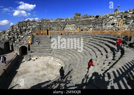 Blick auf das Westtheater von Umm Qais, Jordanien, Naher Osten Stockfoto