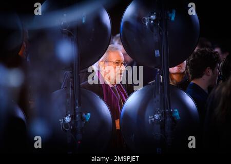 London, Großbritannien. 18. Januar 2023 Steven Spielberg besucht die Fabelmans-Premiere in Curzon Mayfair, London. Bilddatum: Mittwoch, 18. Januar 2023. Das Foto sollte lauten: Matt Crossick/Alamy Live News Stockfoto