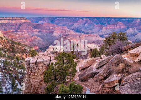 Grand Canyon-Nationalpark bei Sonnenaufgang, Südrand, Arizona, USA Stockfoto