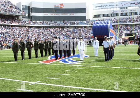 030907-F-0996L-003. Basis: Niagarafälle Bundesstaat: New York (NY) Land: Szene der Vereinigten Staaten von Amerika (USA) Hauptkommando gezeigt: ANG Stockfoto