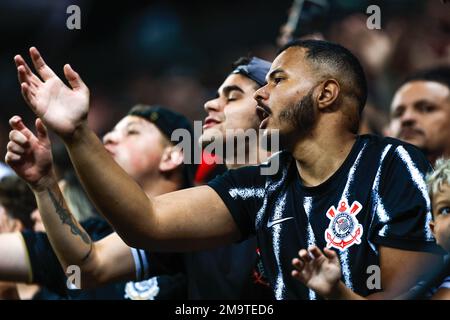 Sao Paulo, Brasilien. 18. Januar 2023. SP - Sao Paulo - 01/18/2023 - PAULISTA 2023, CORINTHIANS X AGUA SANTA - Corinthians Fans während eines Spiels gegen Agua Santa im Arena Corinthians Stadion für die Paulista Meisterschaft 2023. Foto: Marcello Zambrana/AGIF/Sipa USA Kredit: SIPA USA/Alamy Live News Stockfoto