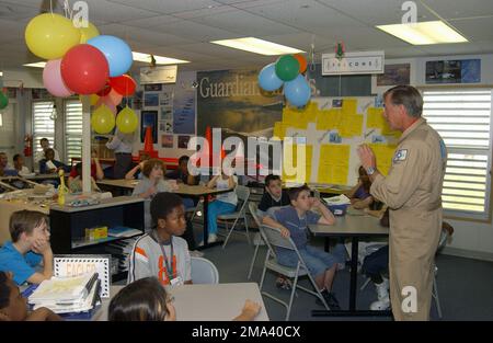 041028-F-0971G-016. Basis: Jacksonville Bundesstaat: Florida (FL) Land: Vereinigte Staaten von Amerika (USA) Stockfoto