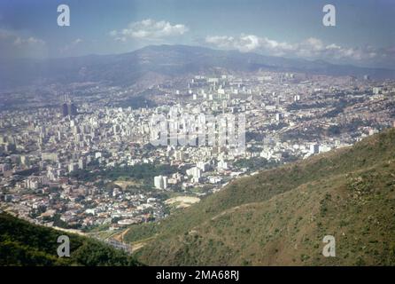 Blick auf die Stadt von Teleferico, Caracas, Venezuela, Südamerika 1963 Stockfoto