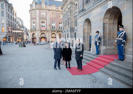 Drei Bürgermeister Im Red Carpet Bei Der Kings Neujahrsfeier Im Amsterdam The Netherlands 17-1-2023 Stockfoto