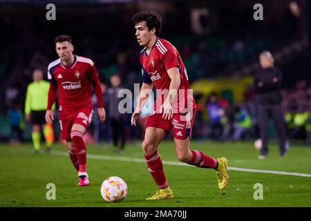 Sevilla, Spanien. 18., Januar 2023. Manu Sanchez (20) von Osasuna während des Spiels Copa del Rey zwischen Real Betis und Osasuna im Estadio Benito Villamarin in Sevilla gesehen. (Foto: Gonzales Photo - Jesus Ruiz Medina). Stockfoto