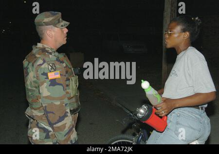 050910-A-9419D-010. Betreff Operation/Serie: KATRINA RELIEF Bundesstaat: Mississippi (MS) Land: Szene der Vereinigten Staaten von Amerika (USA) Hauptkommando gezeigt: 1776. MP Co Stockfoto