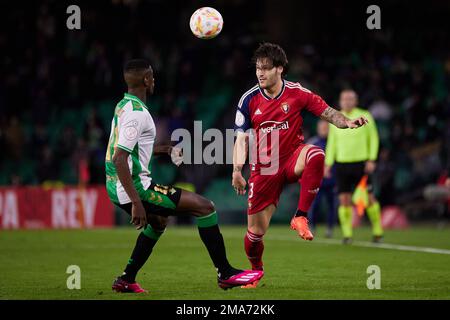 Sevilla, Spanien. 18. Januar 2023. Juan Cruz (3) von Osasuna, gesehen während des Spiels Copa del Rey zwischen Real Betis und Osasuna im Estadio Benito Villamarin in Sevilla. (Foto: Gonzales Photo/Alamy Live News Stockfoto