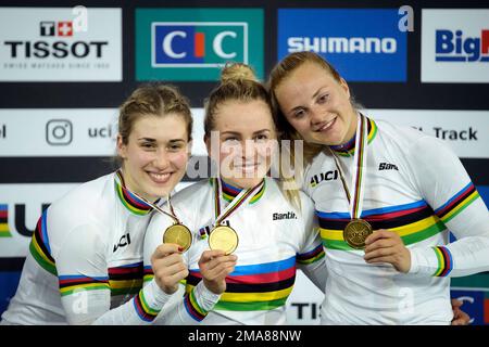 Germany's Pauline Sophie Grabosch, left, Emma Hinze, center, and Lea