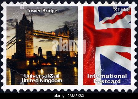 GROSSBRITANNIEN – CIRCA 2009: Eine in Großbritannien gedruckte Briefmarke zeigt die Tower Bridge, eine kombinierte Bascule- und Hängebrücke in London, die zwischen 188 erbaut wurde Stockfoto