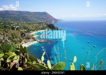 Kalabrienküste mit Capo Vaticano, Italien Stockfoto