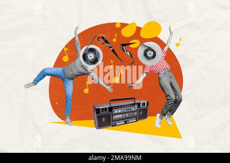 Kreatives Foto 3D Collage Kunstwerke Poster Postkarte von zwei glücklichen Menschen, die zusammen tanzen Spaß haben isoliert auf Malhintergrund Stockfoto